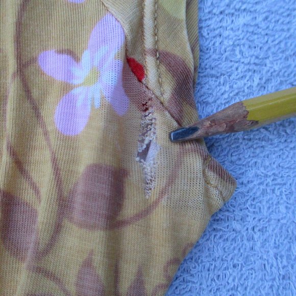 Anthropologie’s Moth Top Women's S Yellow Floral Short Sleeve Pink & Red Flowers - Picture 10 of 13